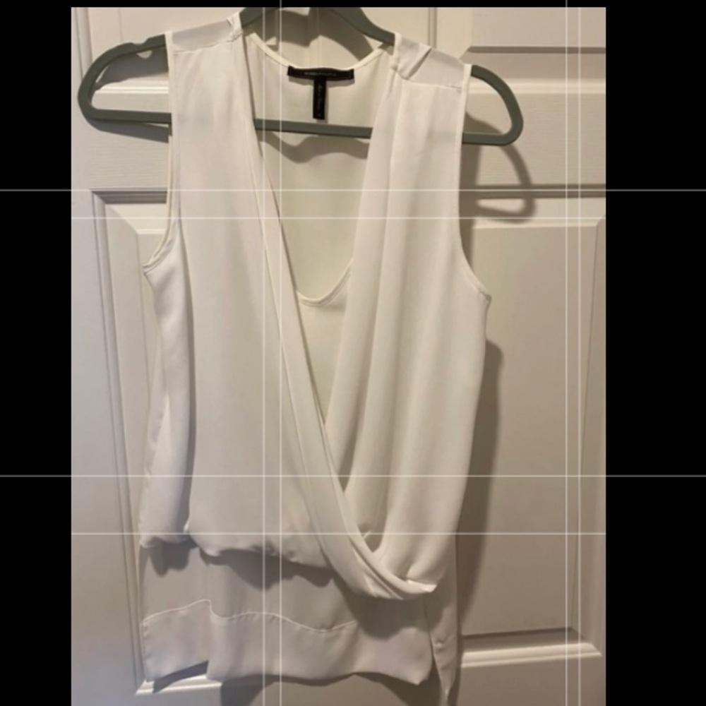 BCBG Maxazaria white high low shirt